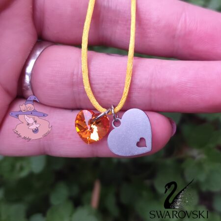 Гривна със сърчице Swarovski Metallic Sunshine и гравирано сърце