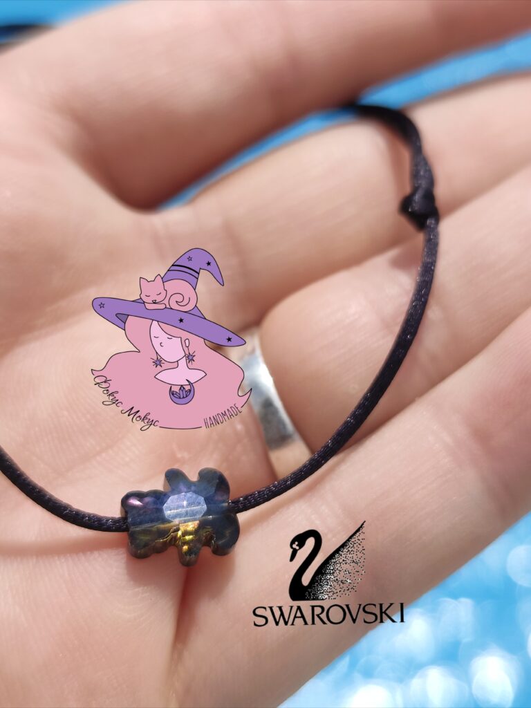 Гривна със Swarovski черно мече